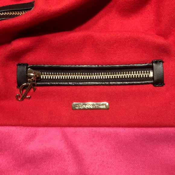 Juicy Couture plush backpack. - Picture 4 of 7